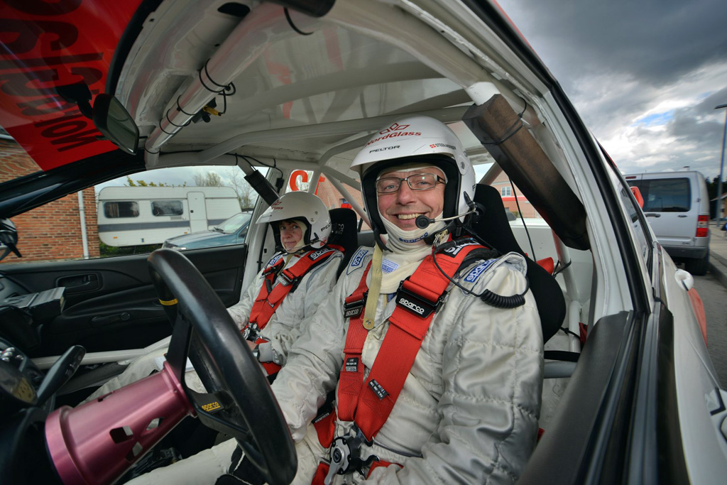 Steen Andersen og Iben Louring var fulde af optimisme ved starten på Rally Den Jyske Sparekasse. Men glæden varede kort.
(Foto: Michael Eisenberg)